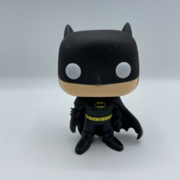 DC Heroes Classic Batman Funko Pop! Vinyl Figure #144 1989 Batman.- OUT OF BOX - Picture 1 of 5